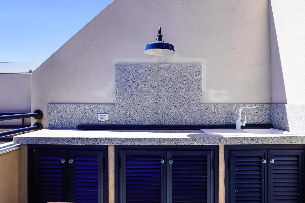 Lamar Luxury Penthouse With Jacuzzi Puertito de Guimar Apartment