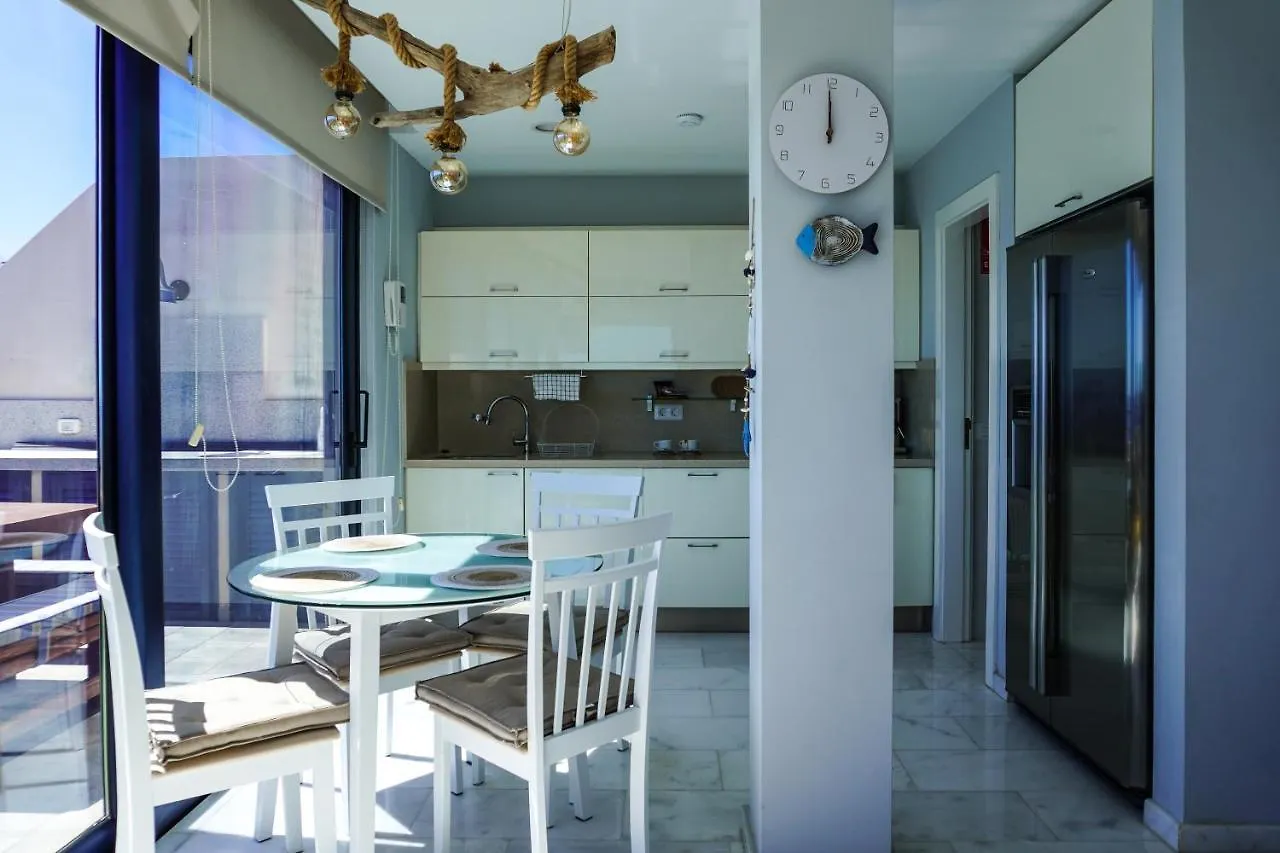 Lamar Luxury Penthouse With Jacuzzi Puertito de Guimar Διαμέρισμα