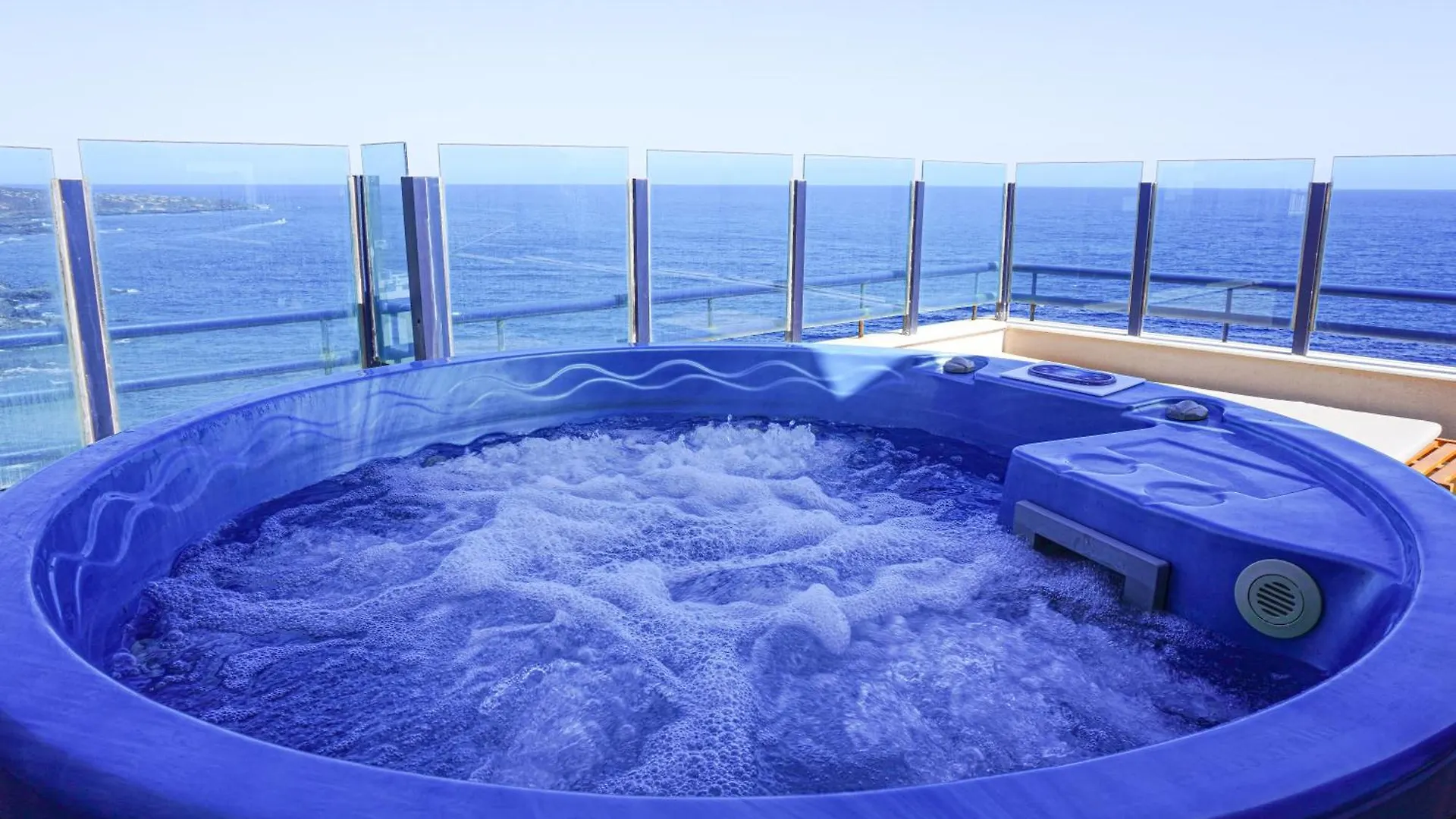 Lamar Luxury Penthouse With Jacuzzi Puertito de Guimar 0*,