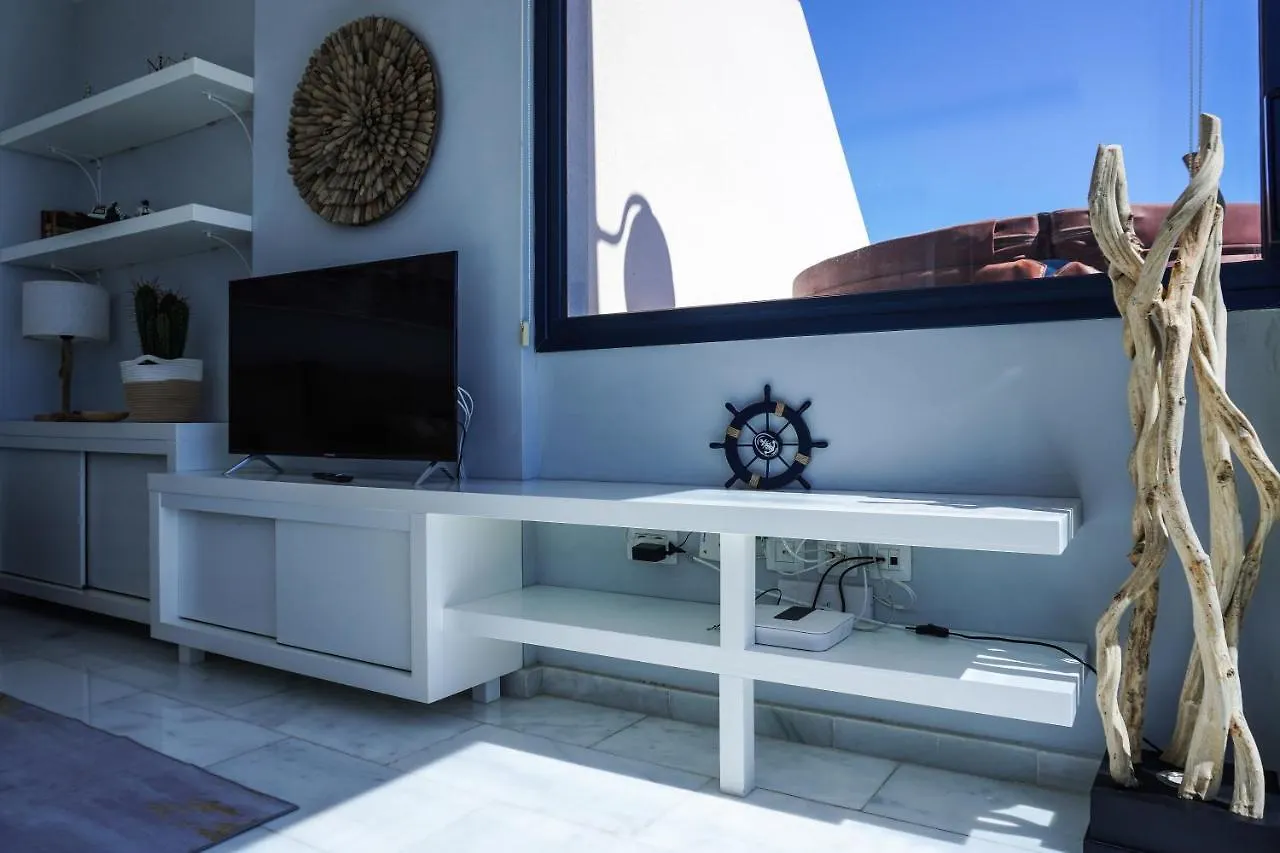 Lamar Luxury Penthouse With Jacuzzi Puertito de Guimar